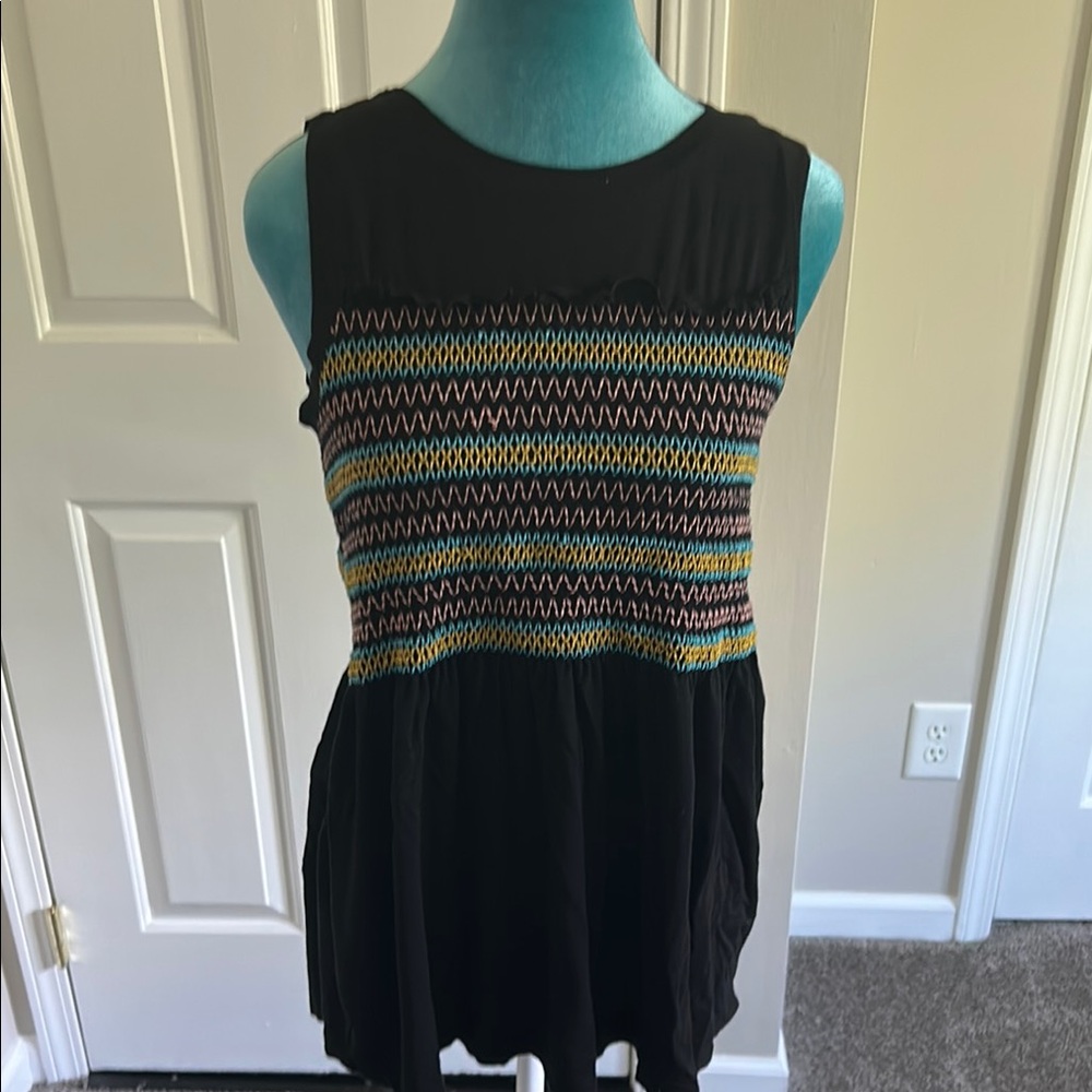 Torrid tank top super soft size 00 or medium.